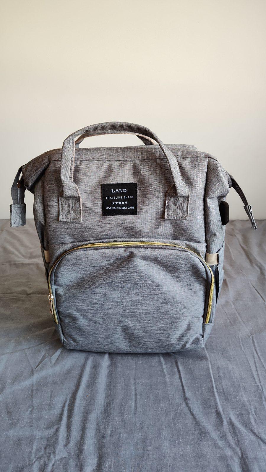 Mochila Pañalera Land Traveling Share Gris